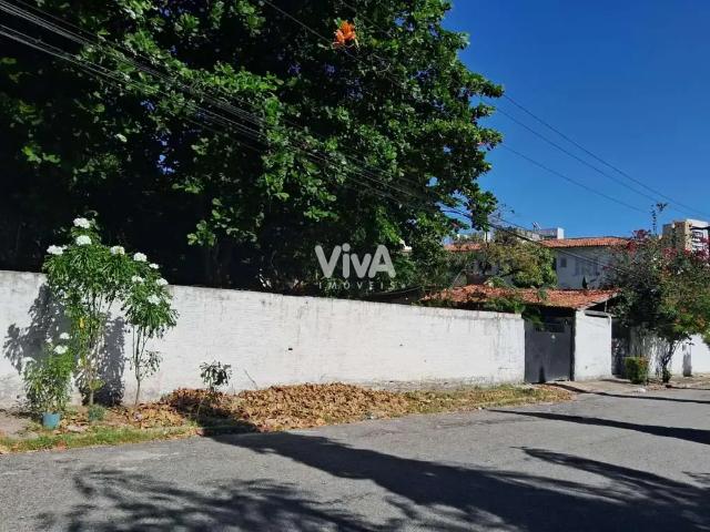 Terreno / Lote para Venda em Fortaleza/CE Fátima
