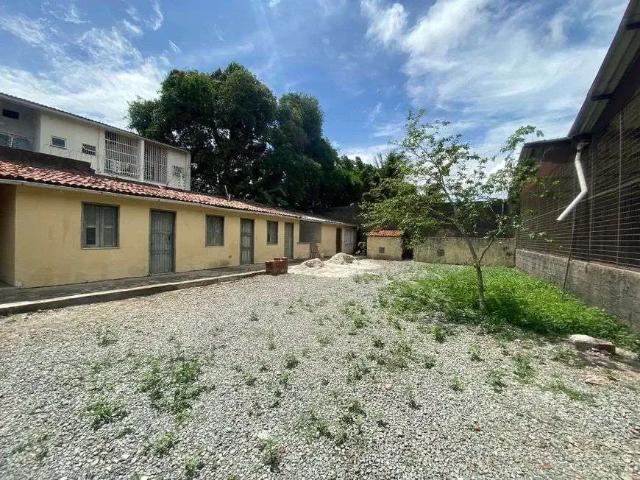 Terreno / Lote para Venda em Fortaleza/CE Jangurussu