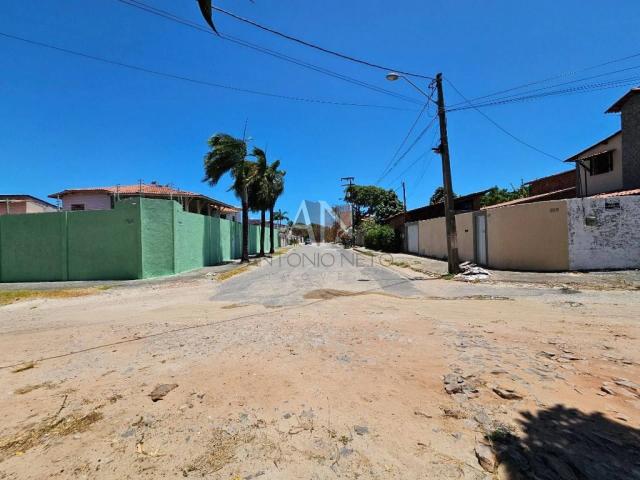 Terreno / Lote para Venda em Fortaleza/CE Lagoa Redonda