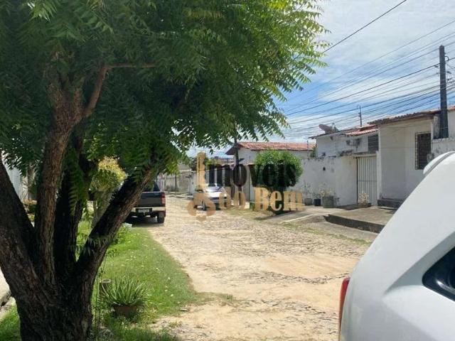 Terreno / Lote para Venda em Fortaleza/CE Messejana