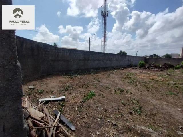 Terreno / Lote para Venda em Fortaleza/CE Messejana