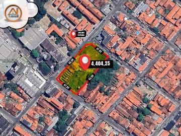 Terreno / Lote para Venda em Fortaleza/CE Montese