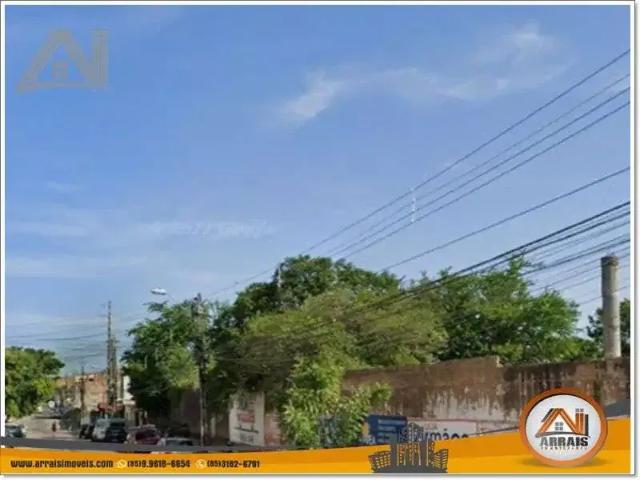 Terreno / Lote para Venda em Fortaleza/CE Montese
