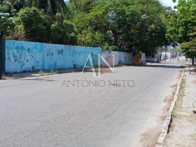 Terreno / Lote para Venda em Fortaleza/CE Mondubim