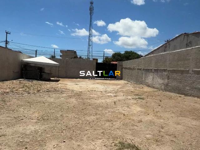 Terreno / Lote para Venda em Fortaleza/CE Mondubim