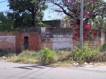 Terreno / Lote para Venda em Fortaleza/CE Parque Manibura