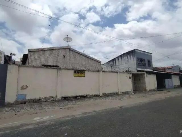 Terreno / Lote para Venda em Fortaleza/CE Parquelândia
