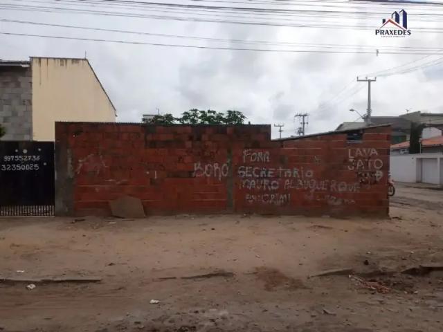 Terreno / Lote para Venda em Fortaleza/CE Sapiranga