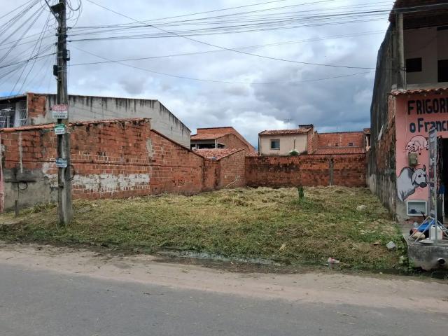 Terreno / Lote para Venda em Fortaleza/CE Siqueira
