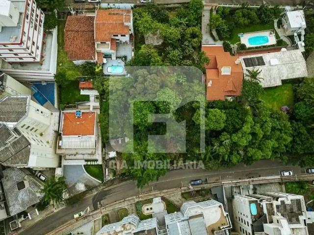 Terreno / Lote para Venda em Florianópolis/SC Coqueiros