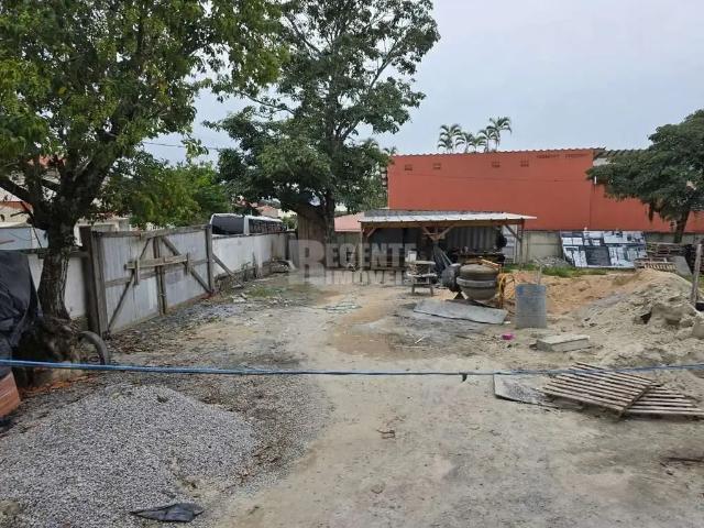Terreno / Lote para Venda em Florianópolis/SC Córrego Grande