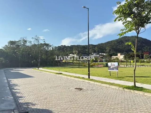 Terreno / Lote para Venda em Florianópolis/SC Campeche