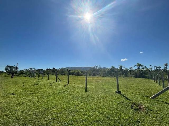 Terreno / Lote para Venda em Florianópolis/SC Carianos