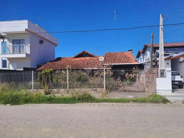 Terreno / Lote para Venda em Florianópolis/SC Carianos