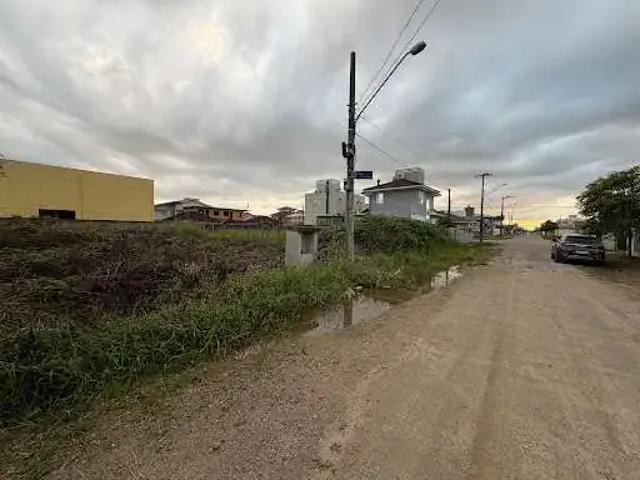 Terreno / Lote para Venda em Florianópolis/SC Carianos