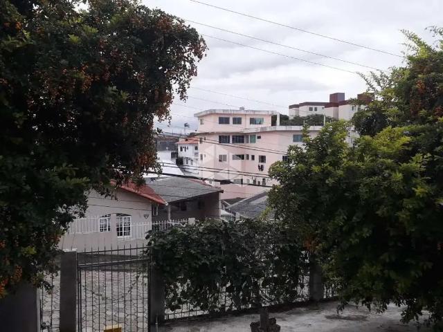 Terreno / Lote para Venda em Florianópolis/SC Estreito