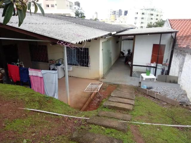 Terreno / Lote para Venda em Florianópolis/SC Estreito