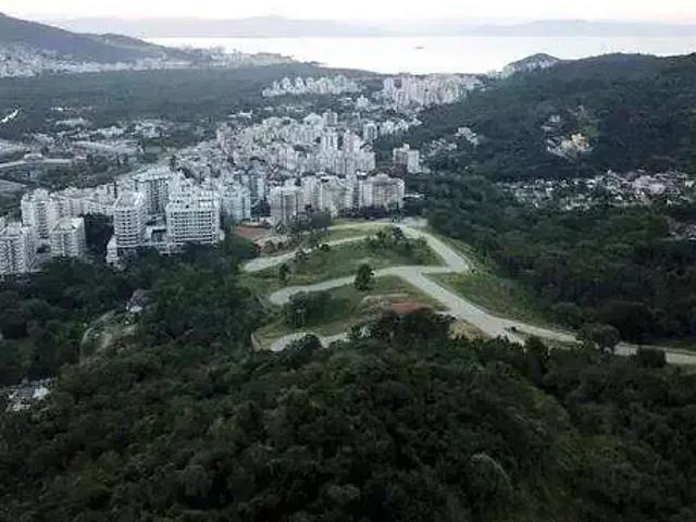 Terreno / Lote para Venda em Florianópolis/SC Itacorubi