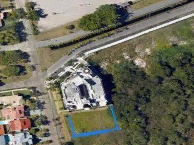 Terreno / Lote para Venda em Florianópolis/SC Jurerê Internacional