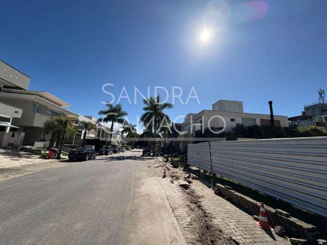 Terreno / Lote para Venda em Florianópolis/SC Jurerê