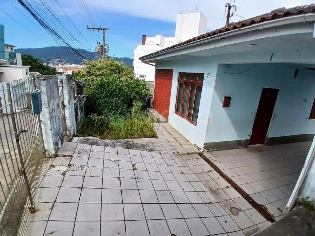 Terreno / Lote para Venda em Florianópolis/SC Trindade