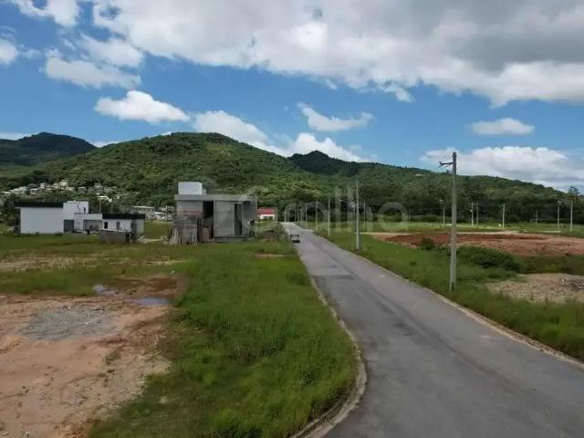 Terreno / Lote para Venda em Florianópolis/SC Vargem do Bom Jesus