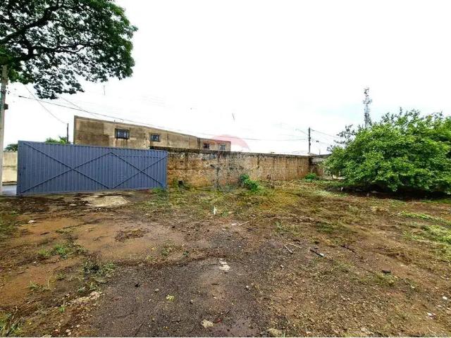 Terreno / Lote para Venda em Franca/SP Vila Rezende