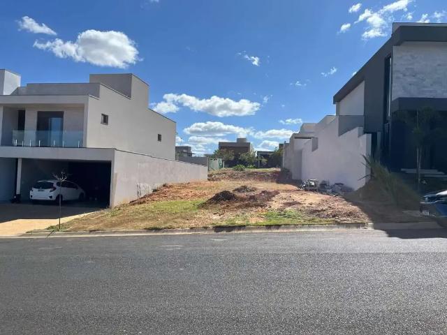 Terreno / Lote para Venda em Franca/SP Villa Piemonte II