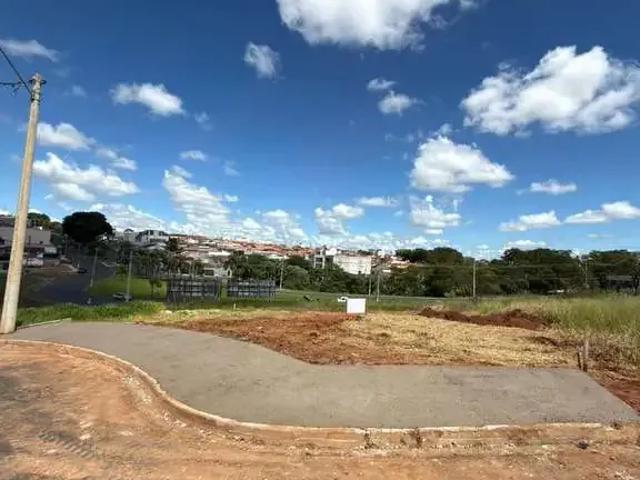 Terreno / Lote para Venda em Franca/SP Jardim Ângela Rosa