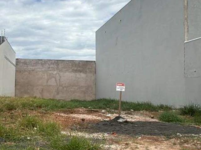 Terreno / Lote para Venda em Franca/SP Jardim Botânico