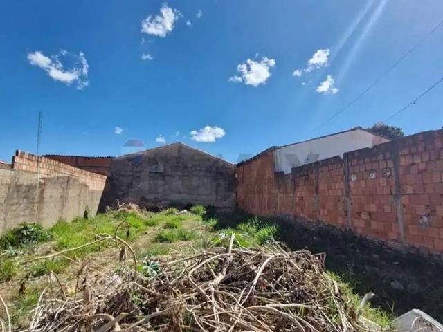 Terreno / Lote para Venda em Franca/SP Jardim Luiza II