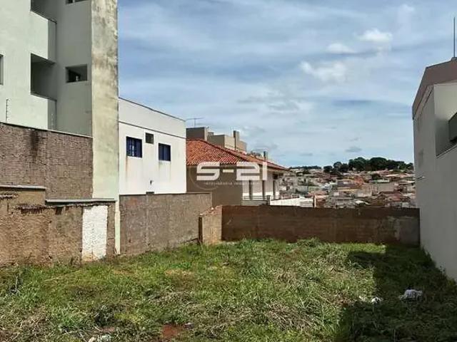 Terreno / Lote para Venda em Franca/SP Jardim Consolação