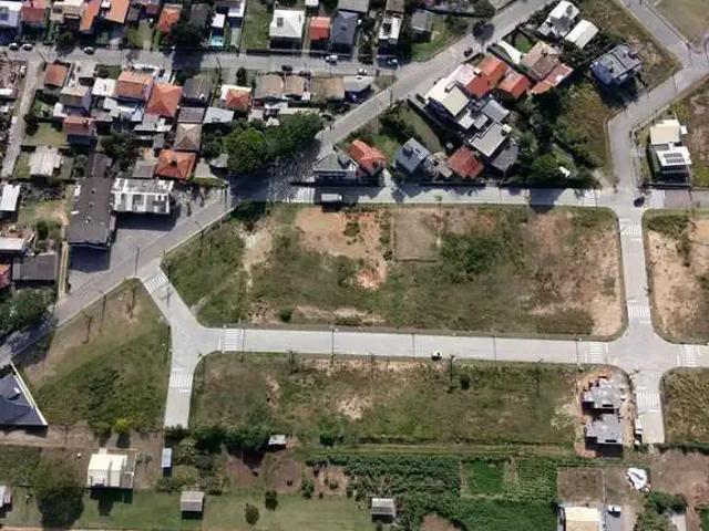 Terreno / Lote para Venda em Garopaba/SC Ambrósio