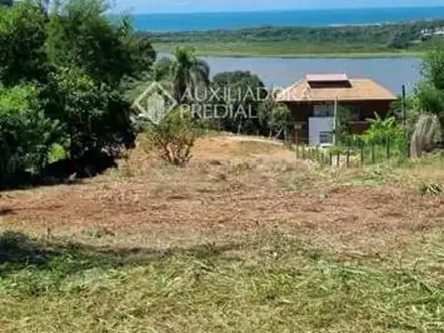 Terreno / Lote para Venda em Garopaba/SC Costa Do Macacu