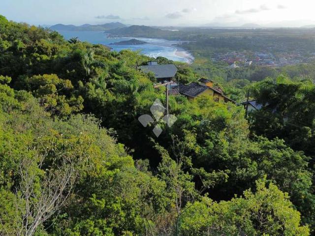 Terreno / Lote para Venda em Garopaba/SC Praia da Ferrugem