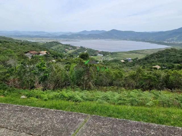 Terreno / Lote para Venda em Garopaba/SC Praia da Ferrugem