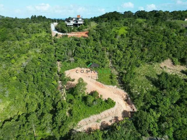 Terreno / Lote para Venda em Garopaba/SC Praia da Silveira 3 Quartos