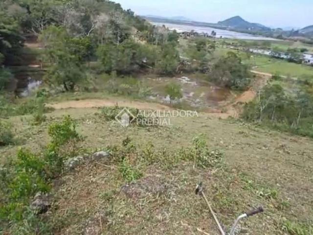 Terreno / Lote para Venda em Garopaba/SC Ressacada