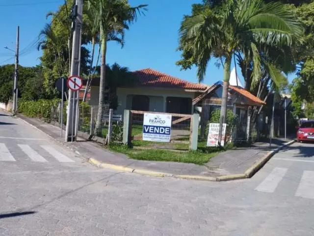 Terreno / Lote para Venda em Garopaba/SC Limpa 2 Quartos