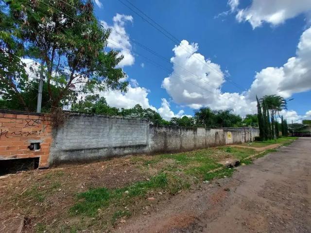 Terreno / Lote para Venda em Goiânia/GO Jardim Guanabara