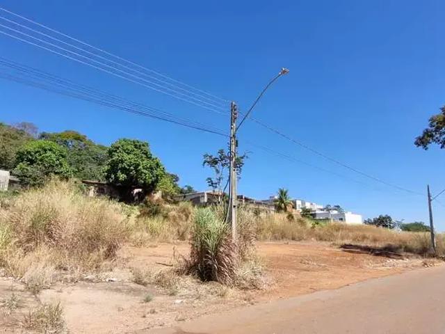 Terreno / Lote para Venda em Goiânia/GO Jardim Petrópolis