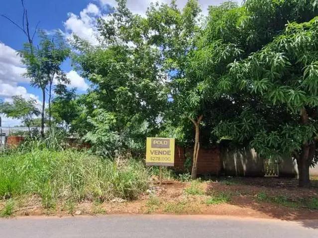 Terreno / Lote para Venda em Goiânia/GO Jardim Petrópolis