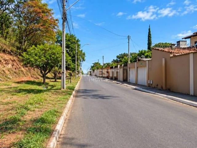 Terreno / Lote para Venda em Goiânia/GO Jardim Petrópolis