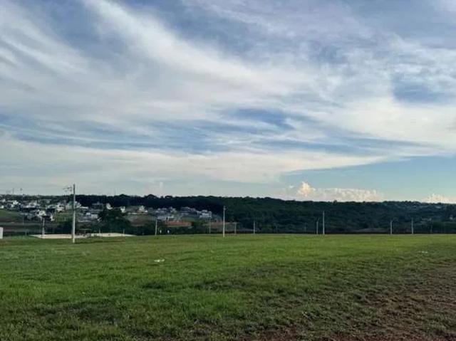 Terreno / Lote para Venda em Goiânia/GO Jardins Amsterdã