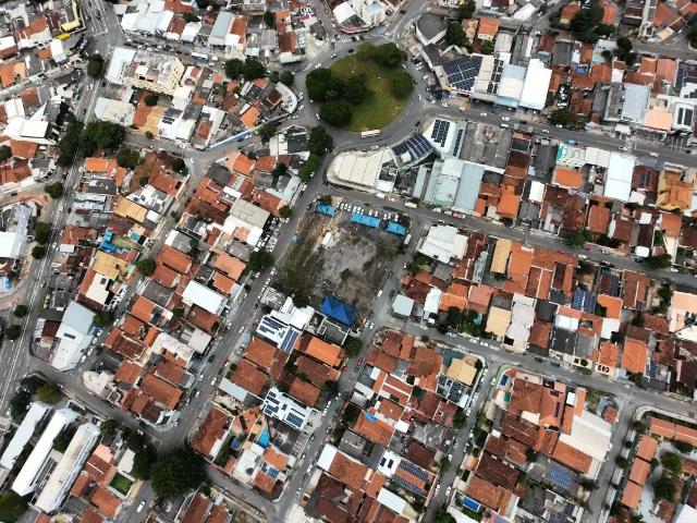 Terreno / Lote para Venda em Goiânia/GO Setor Coimbra