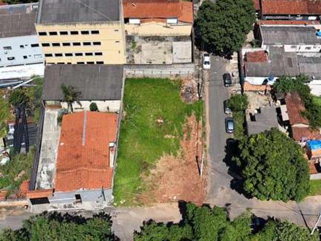 Terreno / Lote para Venda em Goiânia/GO Setor Leste Vila Nova