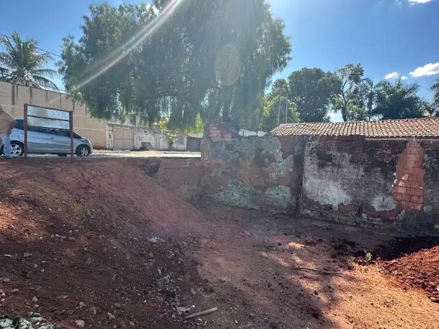 Terreno / Lote para Venda em Goiânia/GO Setor Urias Magalhães