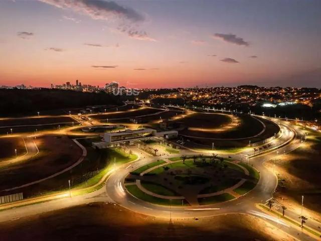 Terreno / Lote para Venda em Goiânia/GO Parque Cidade