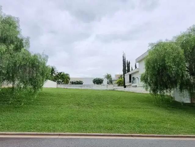 Terreno / Lote para Venda em Goiânia/GO Residencial Alphaville Flamboyant