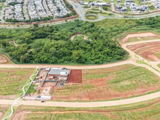 Terreno / Lote para Venda em Goiânia/GO Residencial Jardins Londres
